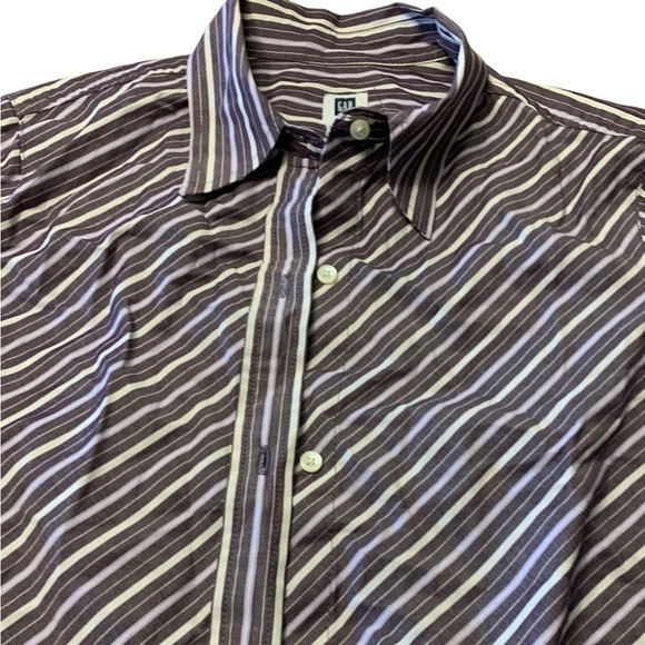GAP | Long Sleeve Stripped Button Down Shirt Size Medium Career Professional - Picture 2 of 8